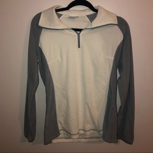 BLUE & WHITE HALF ZIP COLUMBIA FLEECE